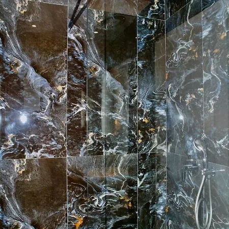 Nicolas Ormos  Exterior photo